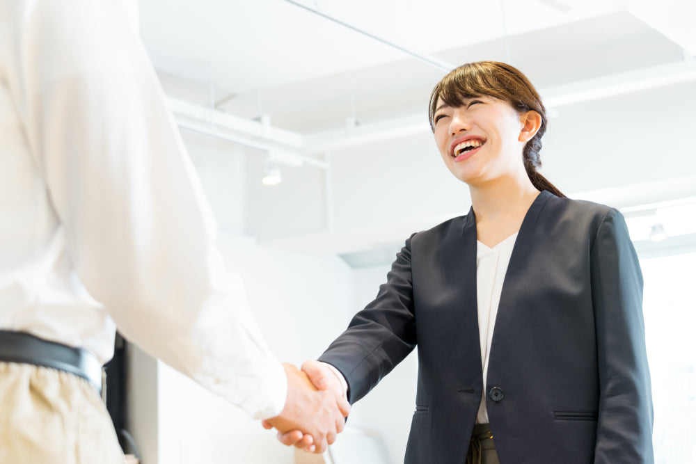 This is How To Greet People in Japanese!