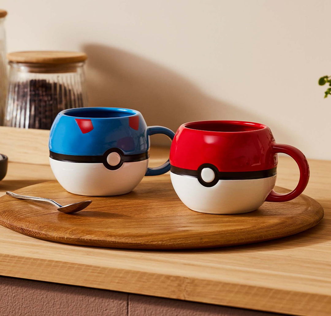 Pokémon Le Creuset Super Ball Mug: Blue