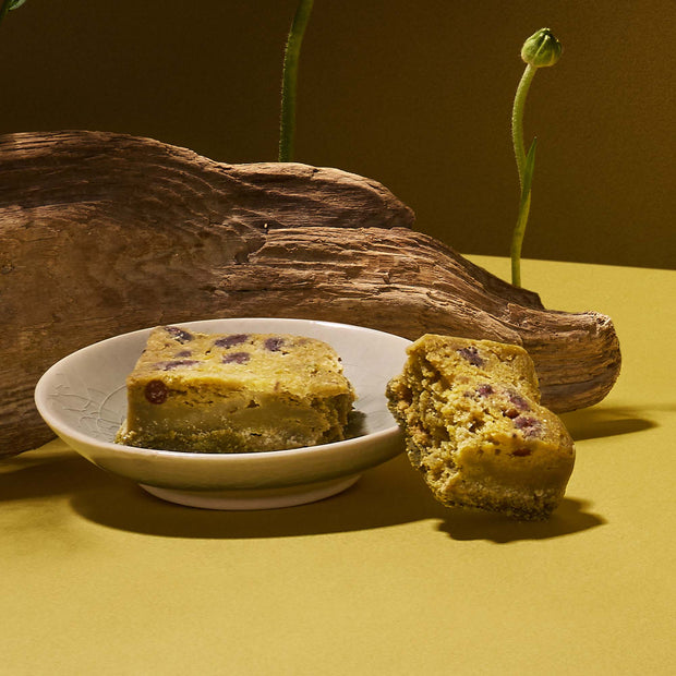 Gateau Chocolate Cake: Matcha (1 Piece)